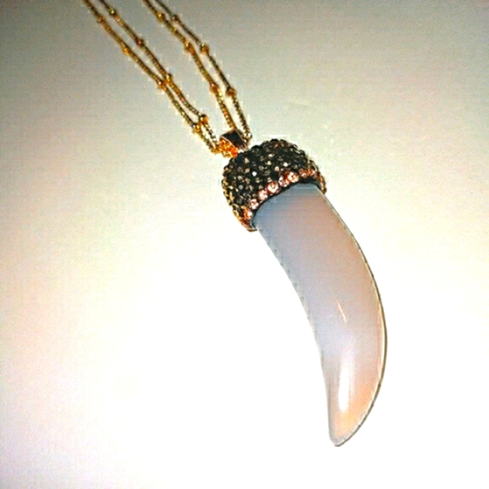 Crystal pave horn necklace